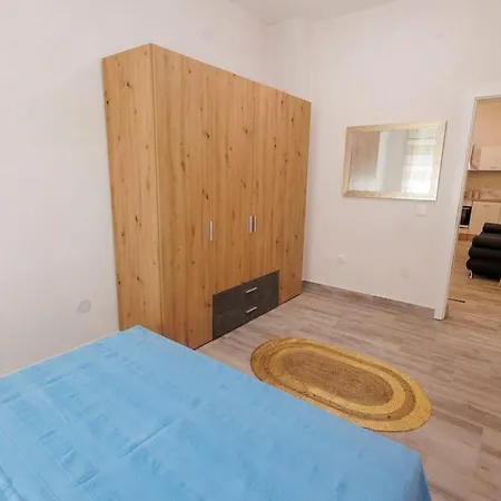 Apartment 2 Bedrooms Relax-split Split
