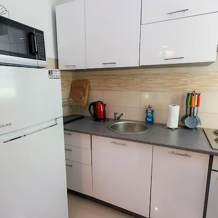 2 Bedrooms Relax-split Split
