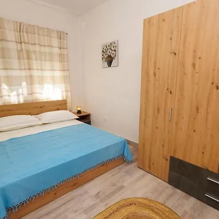 2 Bedrooms Relax-split * Split