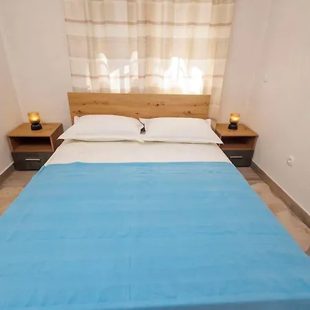 2 Bedrooms Relax-split Apartment Split