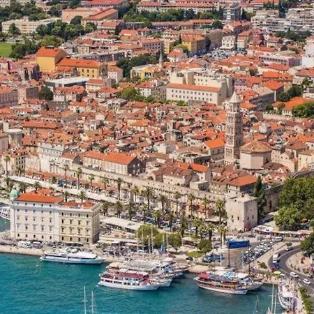 2 Bedrooms Relax-split Appartement Split