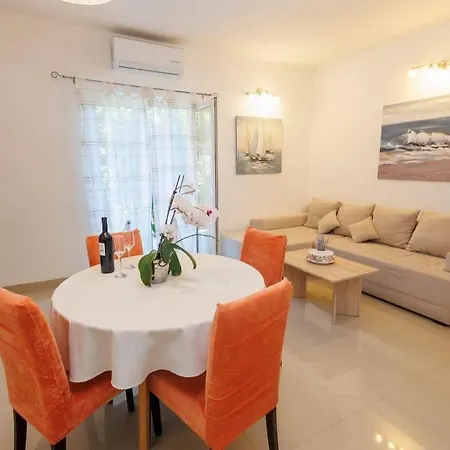 2 Bedrooms Relax-split